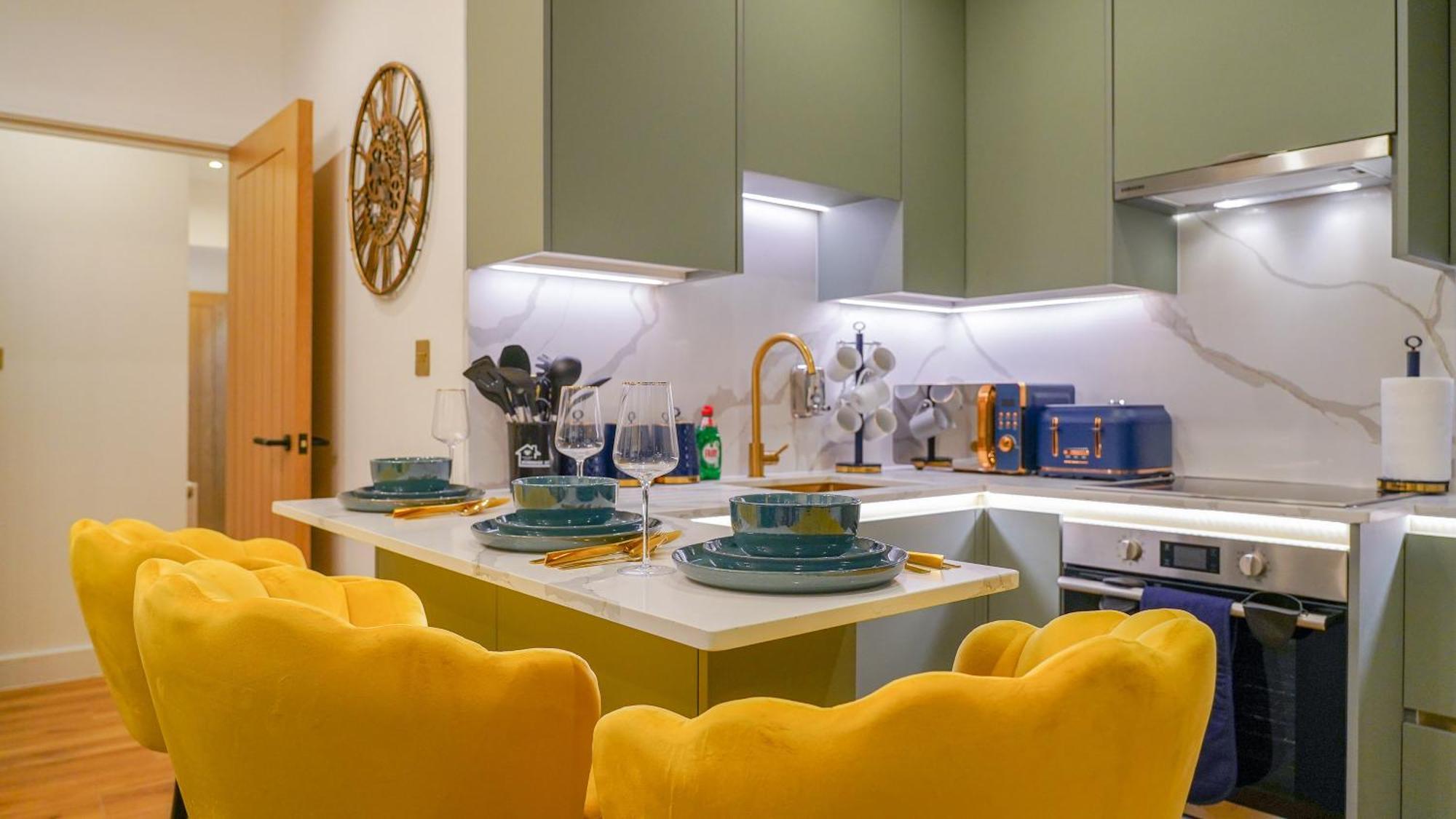 New Luxurious Stunning Block Apartments In Central London Bagian luar foto