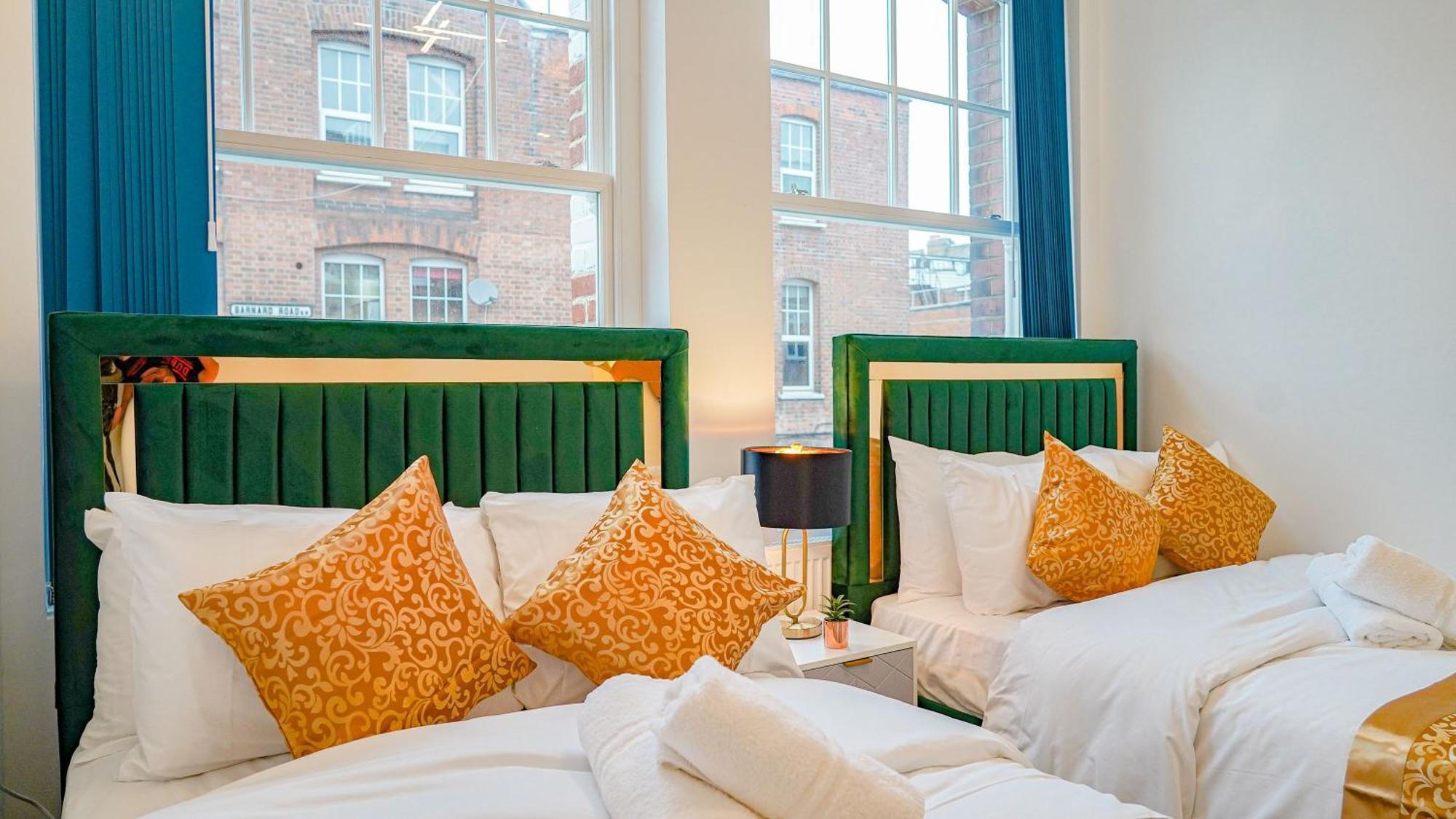 New Luxurious Stunning Block Apartments In Central London Bagian luar foto